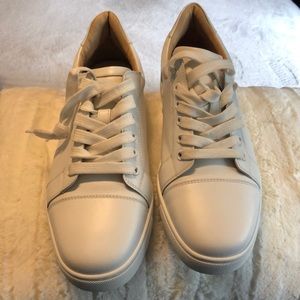 🖕🏽poshmark they kept my authentic shoes